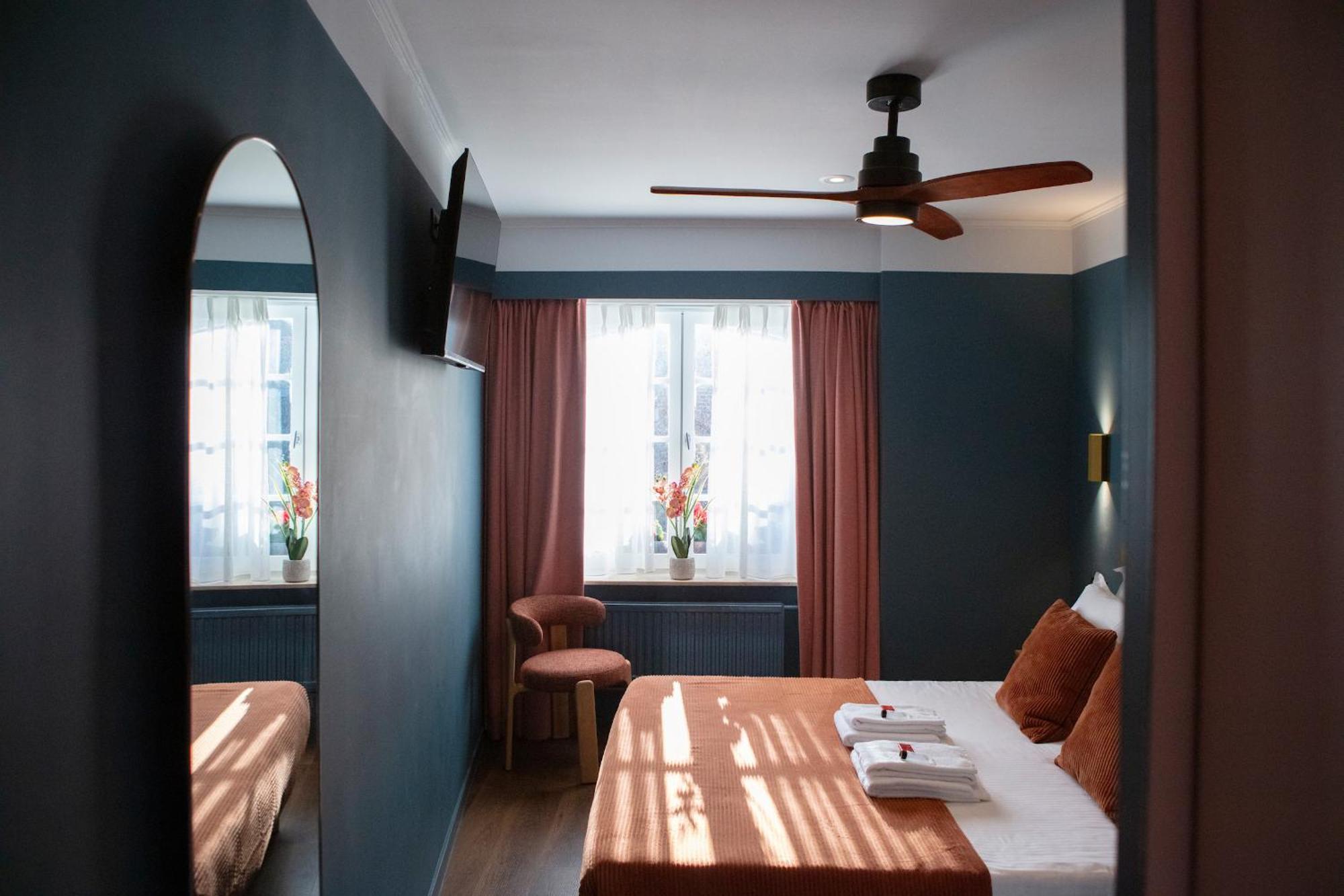 Gillis Eight By Romy&Travis Hotel Bruges Exterior foto